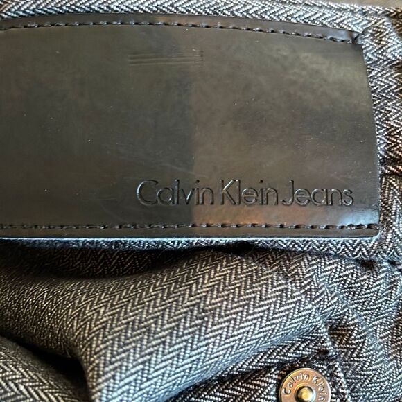 Calvin Klein Gray Men’s Slightly Distressed Jeans size 36 x 30 - Picture 8 of 9